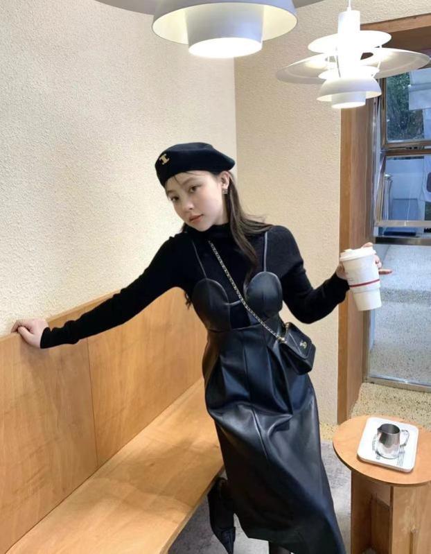 吊带五种穿搭秘籍，打造个性魅力